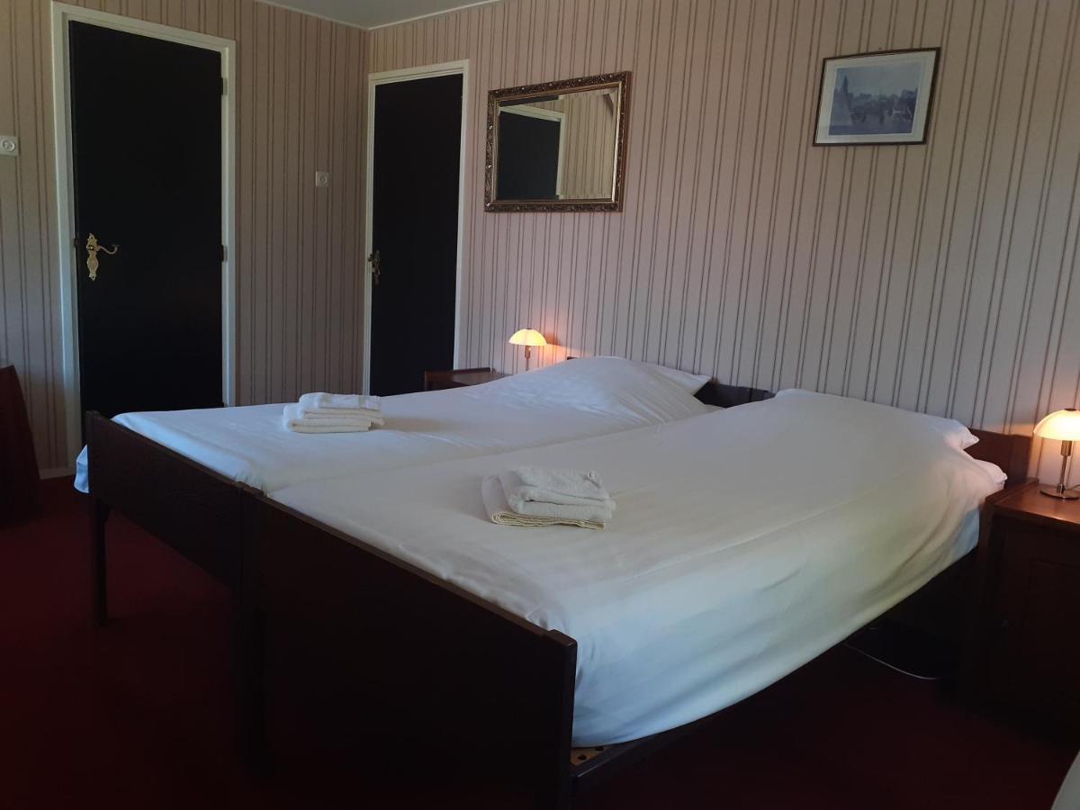 אלדן Hotel & Grandcafe Libo מראה חיצוני תמונה